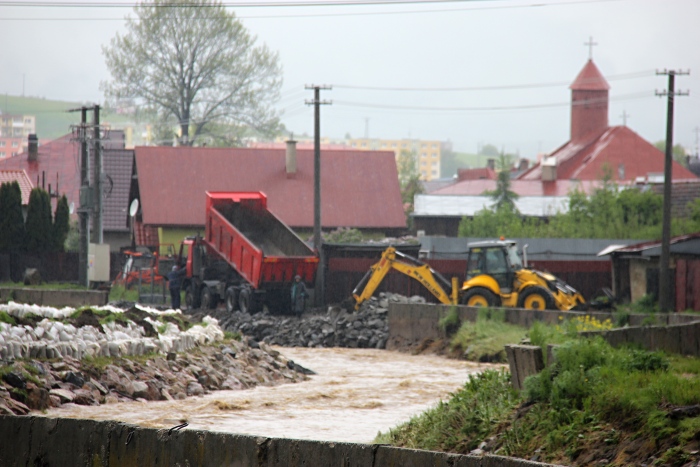 Fotogaléria Povodeň v Ľubici 17.5.2014 (25) Povodeň v Ľubici 17.5.2014