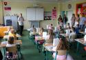 Žiaci zasadli po prázdninách do školských lavíc Žiaci zasadli po prázdninách do školských lavíc